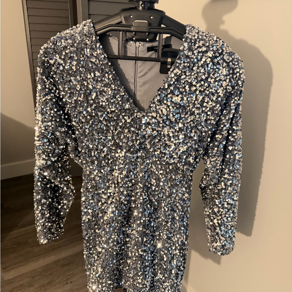 Forever 21 Silver Sequin Long Sleeve Dress